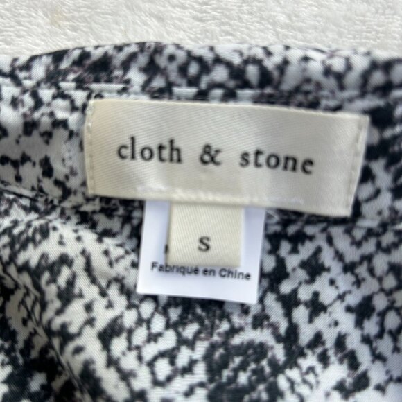 Cloth & Stone Womens Snakeskin Long Sleeve Button-Up Shirt Top Small Black NWOT - Picture 3 of 8